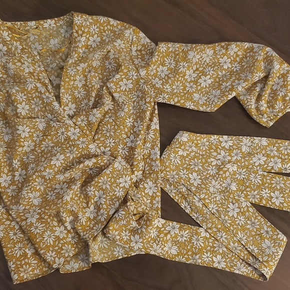 Mustard Floral Wrap shirt - blouse - Picture 1 of 6